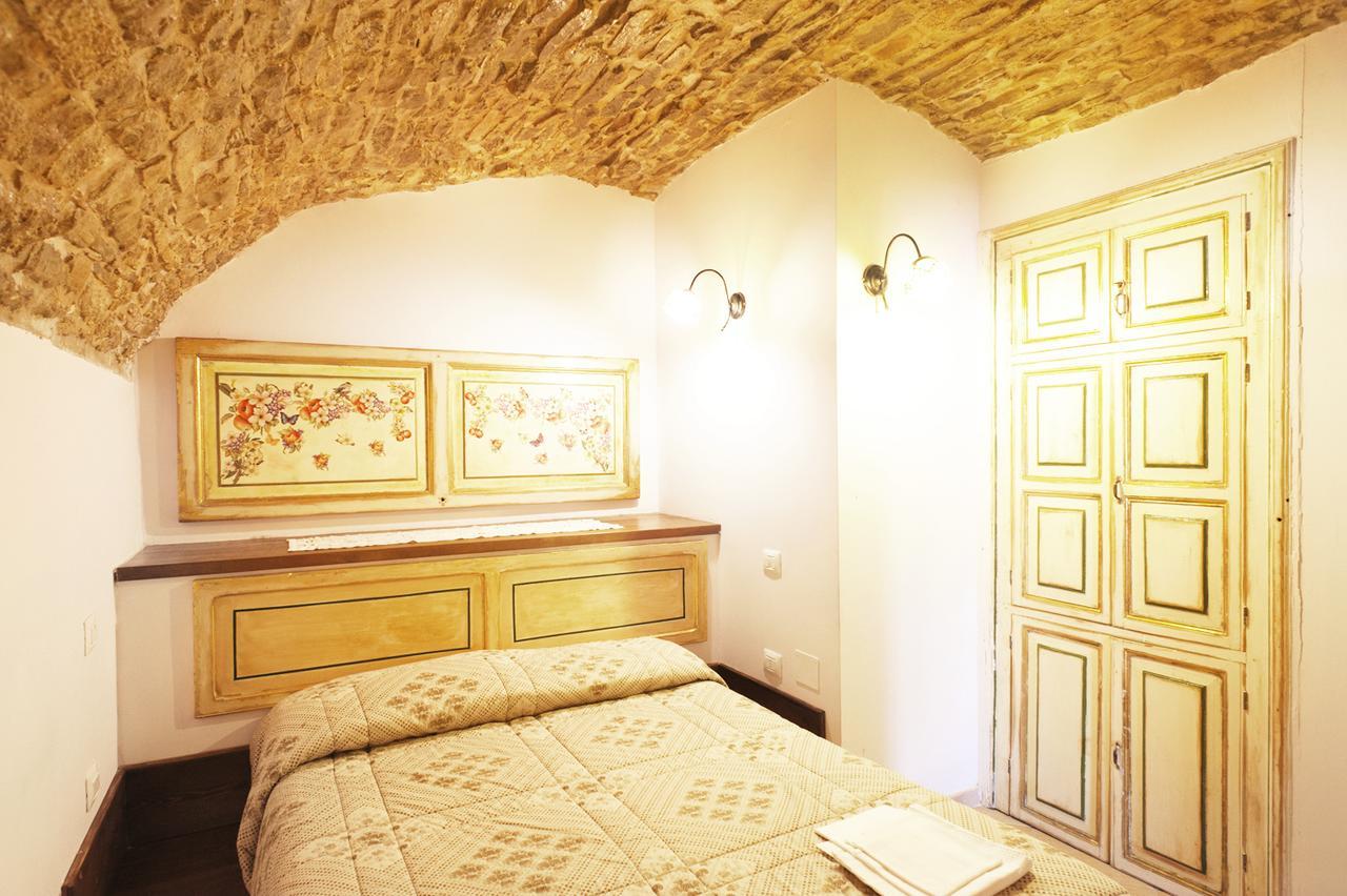 Borgo San Pietro Bed and Breakfast Agnone Esterno foto